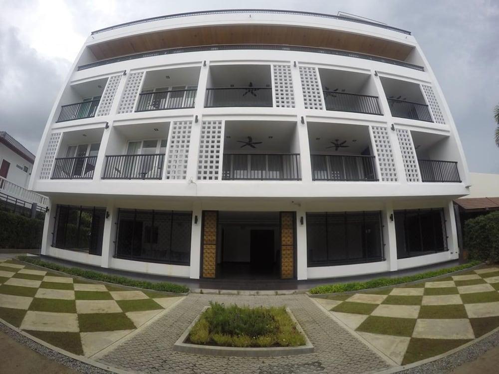 Vivace Hotel Kamala Beach Extérieur photo